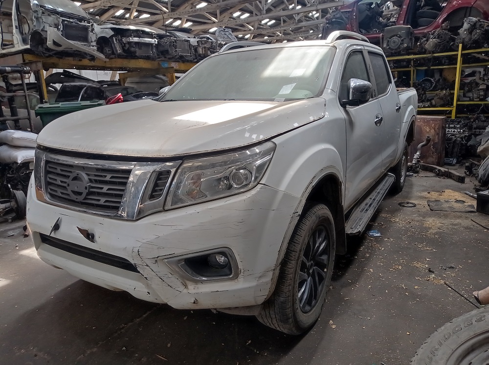 Nissan NP 300 2015    EN DESARME